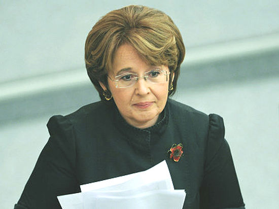 Оксана Дмитриева, депутат Госдумы, «мать Бюджетного кодекса», даёт прогноз ближайшего будущего страны и рассказывает о некомпетентности правительства