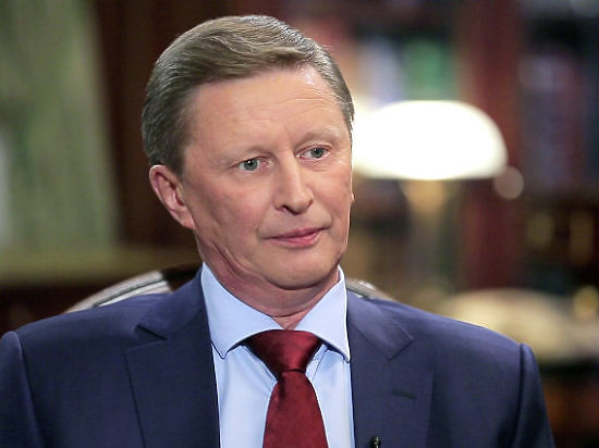 Глава администрации президента РФ пошутил, что нынешние киевские власти "достанут" Россию и на Луне