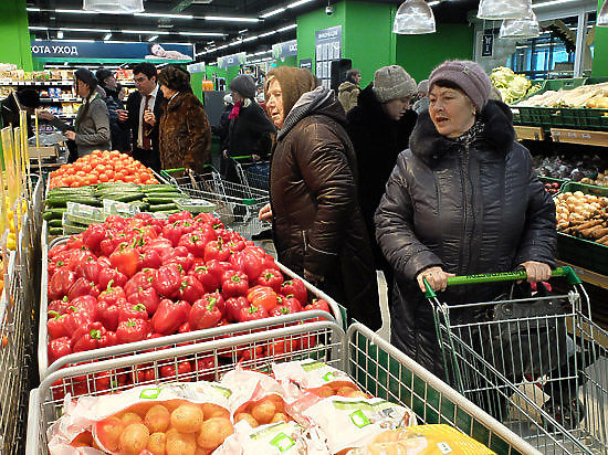 В Челябинской области крупные торговые компании готовы и  местные производители ищут пути к согласию 