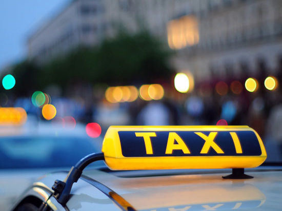 Сетевой бизнес вытесняет легальные такси с амурских дорог
