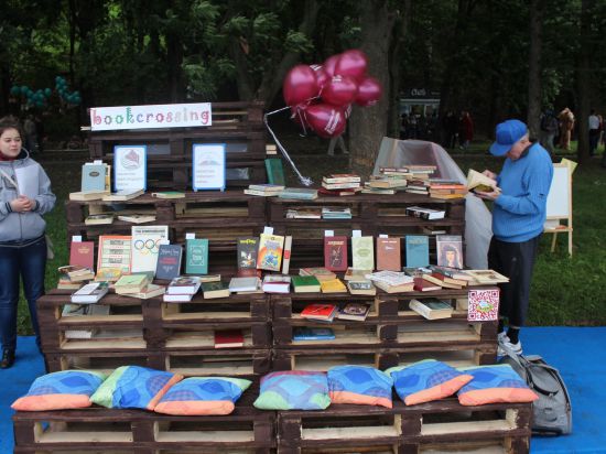 В Александровском саду прошел литературный фестиваль «#Читайгорький»