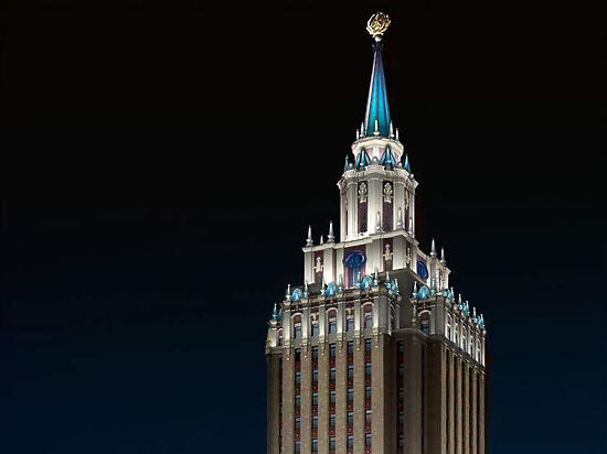 Знаменитые московские высотки скоро предстанут перед москвичами и гостями столицы в новом облике
