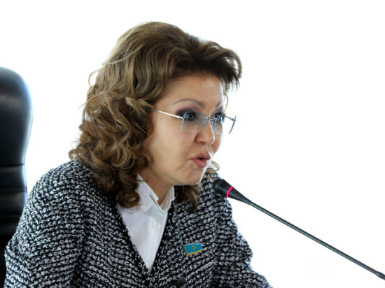 “Казахстанским студентам проще заплатить за курсовую, чем писать ее самостоятельно”.