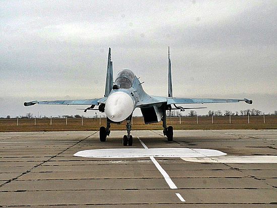 Морская авиация Черноморского флота усилена сверхзвуковыми истребителями Су-30 (фото)