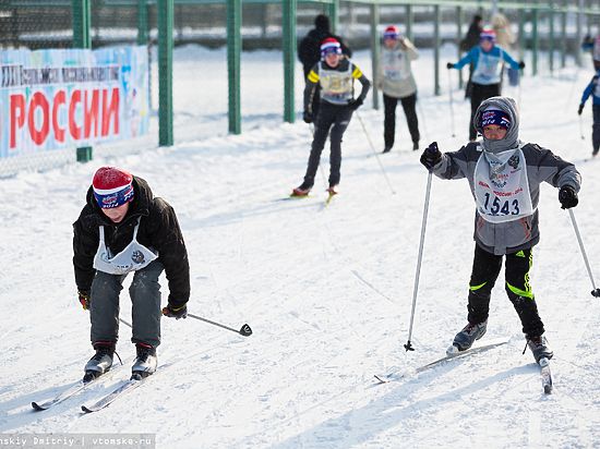 Этой зимой в Томске работают 14 ледовых катков, 19 хоккейных площадок, 12 лыжных трасс и 4 горнолыжных склона