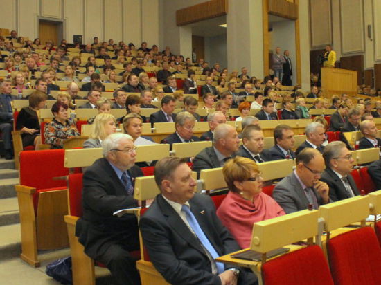 Парламентарии обсудили реформу местного самоуправления