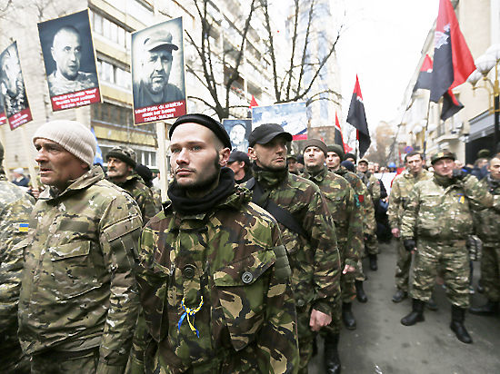 По словам советника Петра Порошенко, бойцы запрещенной в России организации переходят на контракт в 79-ю бригаду ВСУ