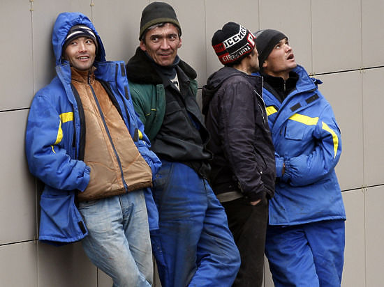 Число иностранных работников в Челябинской области сократится в десять раз