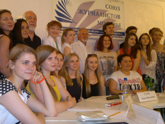 Главред «МК» Павел Гусев пообещал поддержку юным дарованиям