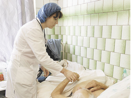 Наталья ХОРОВА, зам. министра здравоохранения РФ: «Стало меньше необоснованных госпитализаций, сокращены сроки лечения в стационарах, увеличены объемы стационарзамещающей помощи»
