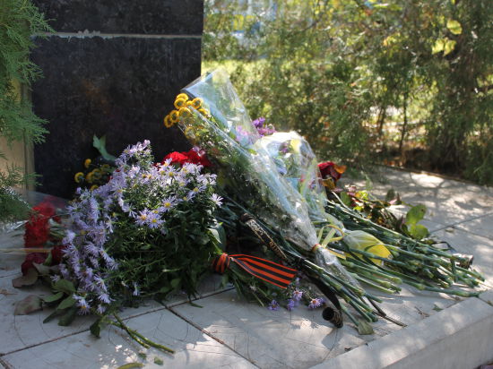Таганрог почтил память погибших на Донбассе