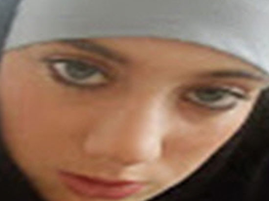 Считается, что джихадистка из Великобритании готовит в Сирии женщин-смертниц