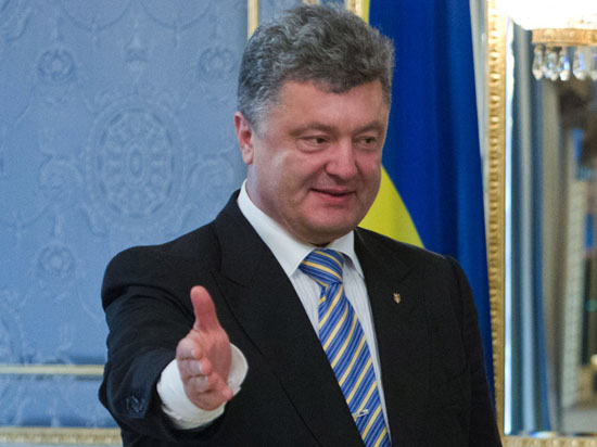 Проблемы украинского руководства решаются громкими словами