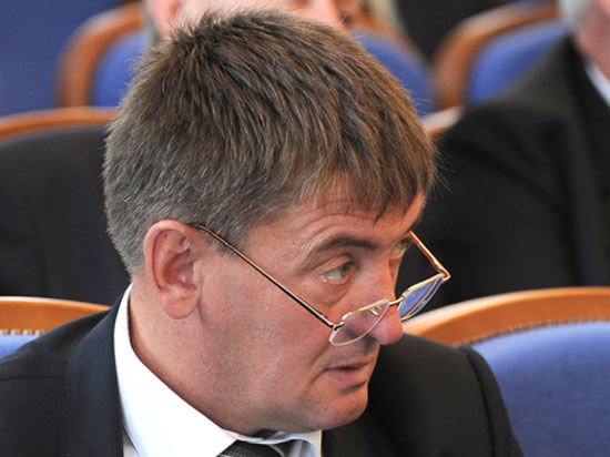 Осужденного главу Каслинского района отстранили от должности