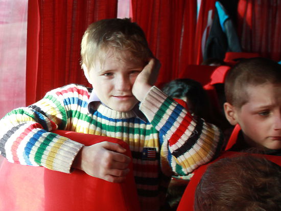 О чем говорят и шутят эвакуированные с Донбасса школьники