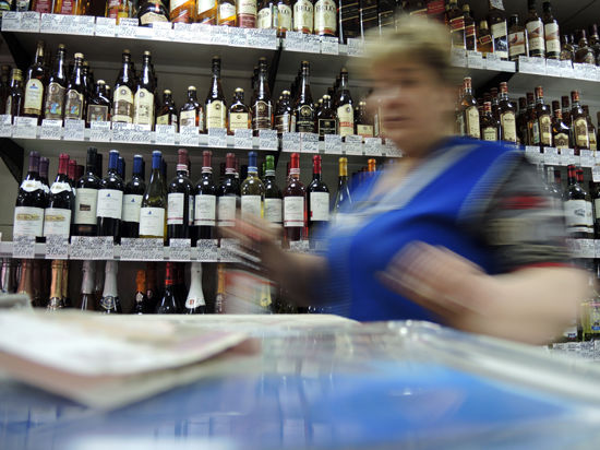 Среднестатистический житель РФ тратит на алкоголь 5,8% своего дохода