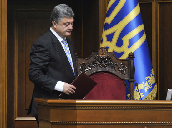 Новый президент Украины мечется между Махно и здравым смыслом

