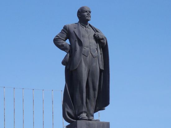 В Астрахани преобладают монументы, посвященные советской эпохе и национальным лидерам 