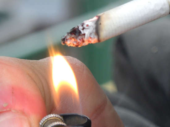 Минздрав утвердил перечень документов, которые могут подтвердить возраст покупателя табачной продукции

