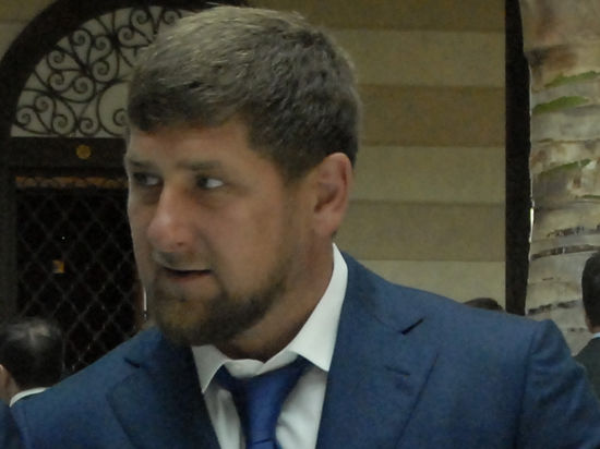 Глава Чеченской республики объяснил, почему Сеть вредит молодежи