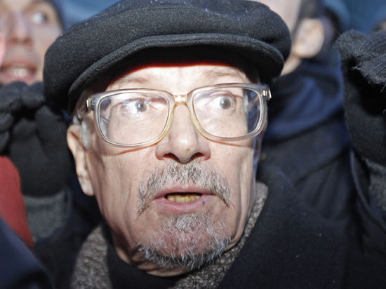 «Русская весна» не сливается? Националисты – о решении Путина перенести референдум в Донбассе и других областях «Русская весна» не сливается? Националисты – о решении Путина перенести референдум в Донбассе и других областях