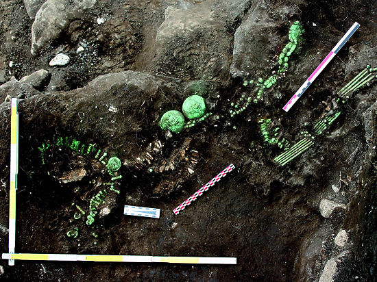 Возраст захоронения минимум 4,5 тысячи лет, а происхождение погребенной женщины так и осталось для археологов загадкой 