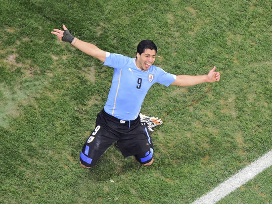 Форвард сборной Уругвая умеет заставить себя ненавидеть. И любить