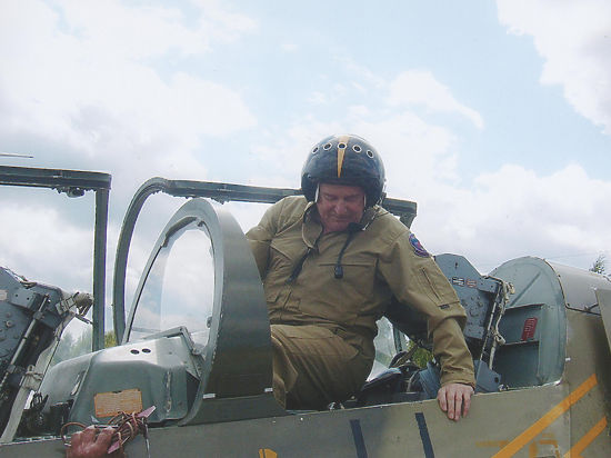 Заслуженный военный летчик СССР Николай Москвителев побеседовал с «МК» о будущем нашей авиации