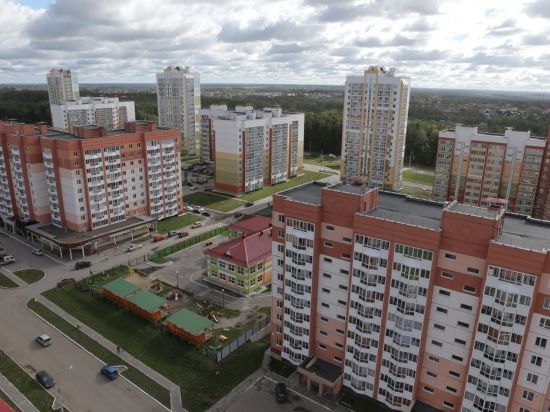 Областные депутаты, представляющие строительную отрасль, приняли участие в собрании союза строителей Томской области, на котором рассматривалась стратегия регионального строительного комплекса 