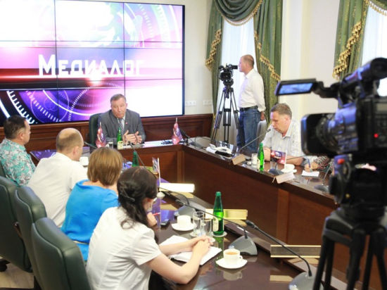 Александр Карлин пообщался с журналистами в формате медиалога