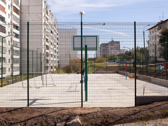 Многофункциональную спортплощадку решено открыть в микрорайоне Зеленом Иркутска