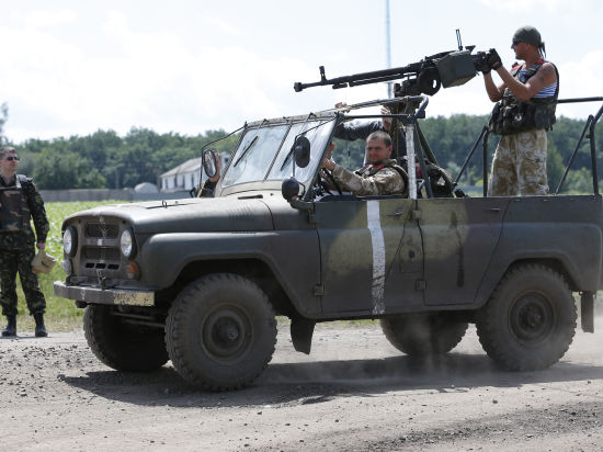 Министр обороны Украины пообещал действовать "по полной программе"