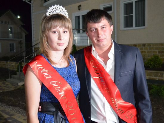 «Золотой» молодежи Ставрополья устроили бал в «Золотых песках»