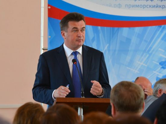 Здесь он назначил куратора территории - первого вице-губернатора Приморья Василия Усольцева
