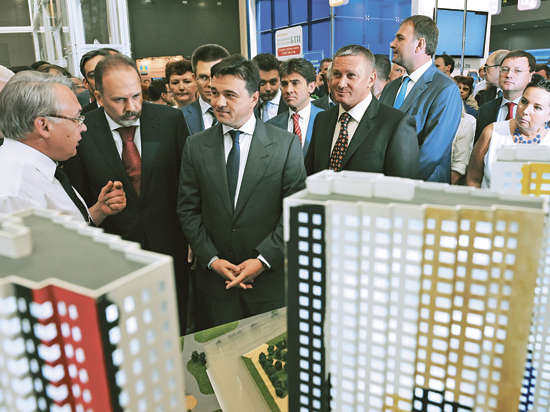 На подмосковной отраслевой выставке устроили разбор полетов На подмосковной отраслевой выставке устроили разбор полетов