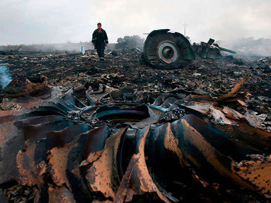 Новая версия трагедии: украинские ПВОшники целились в “сушку”, а попали в гражданский самолет
