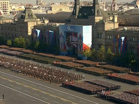 Одна из новинок парада - бронеавтомобили Тайфун