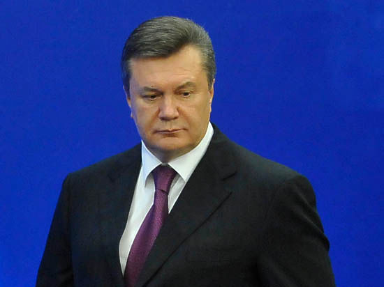 И в партии власти и в оппозиции считают, что Янукович предал украинский народ