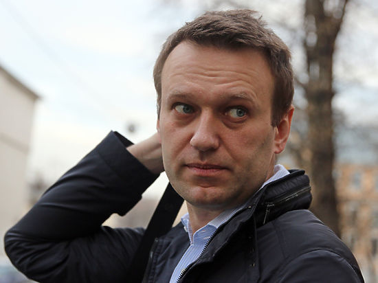 Политические игры власти с оппозицией продолжаются: прокуратура вслед за защитой опротестовала приговор Алексею и Олегу Навальным