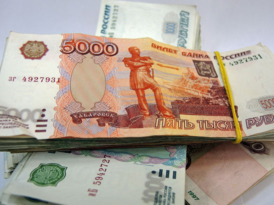 Суд отпустил под залог пожилого афериста, который вымогал у бизнесмена 400 тысяч рублей