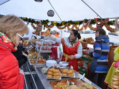 Ярмарка в ялте в апреле