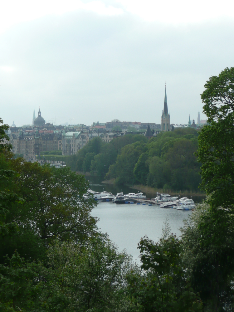 Чем приезжим можно заняться в столице Швеции?