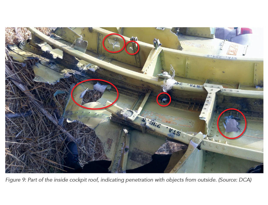 Фото повреждений упавшего под Донецком "Боинга" из доклада Совбеза Нидерландов