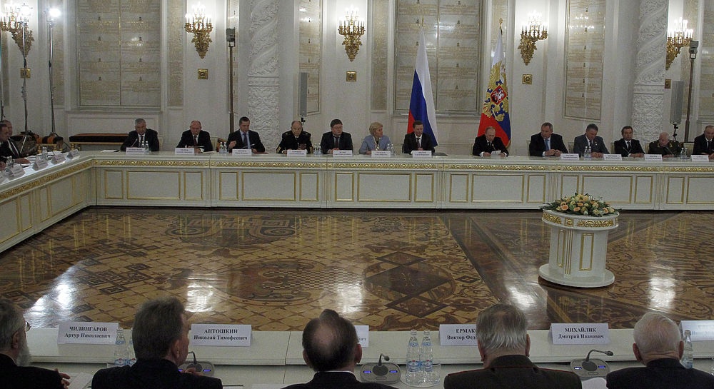 Президент России принял участие в заседании оргкомитета празднования 70-летия Победы