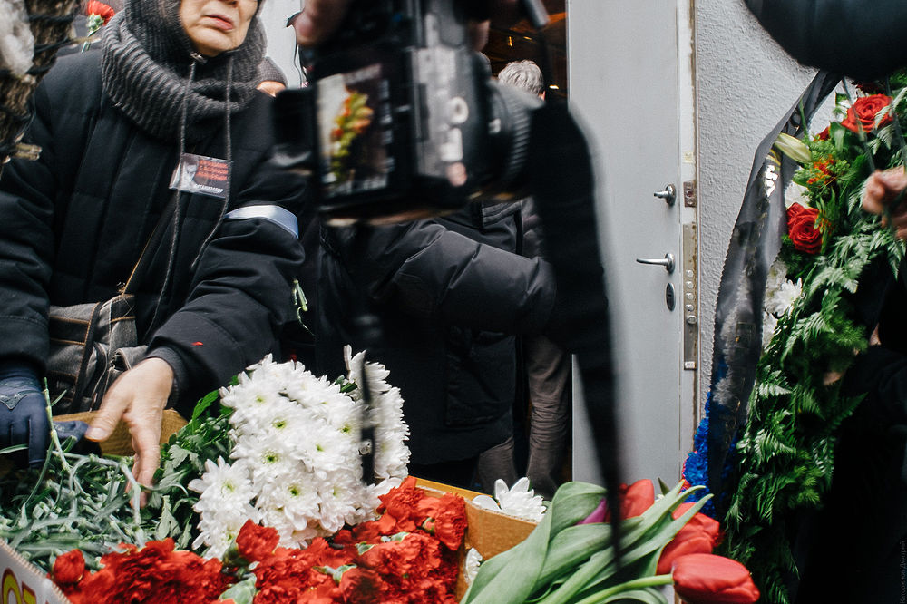 Прощание с немцовым. Уголовное дело Немцова фото.