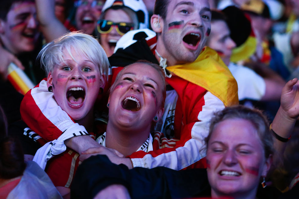 Сборная Германии разгромила Бразилия со счетом 7-1: эмоции болельщиков