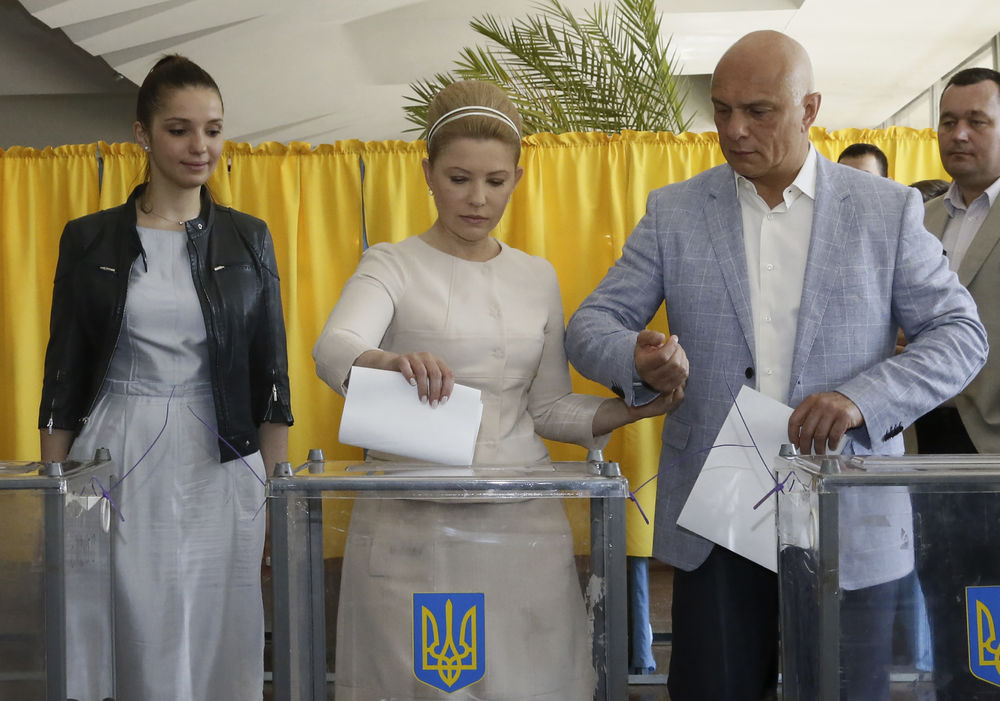 Президентские выборы на Украине: как голосовали кандидаты
