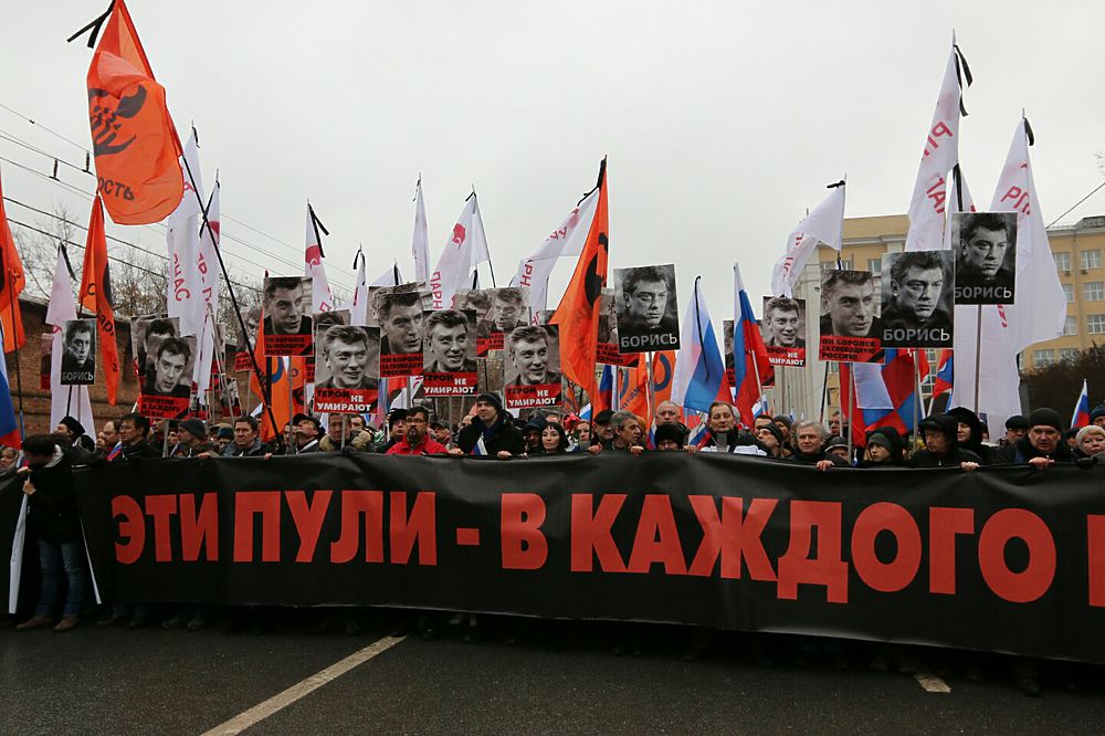 Траурный марш памяти Бориса Немцова в Москве
